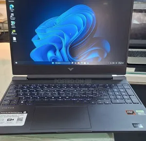 New Laptop HP Victus 16 16GB AMD Ryzen 5 SSD 512GB
