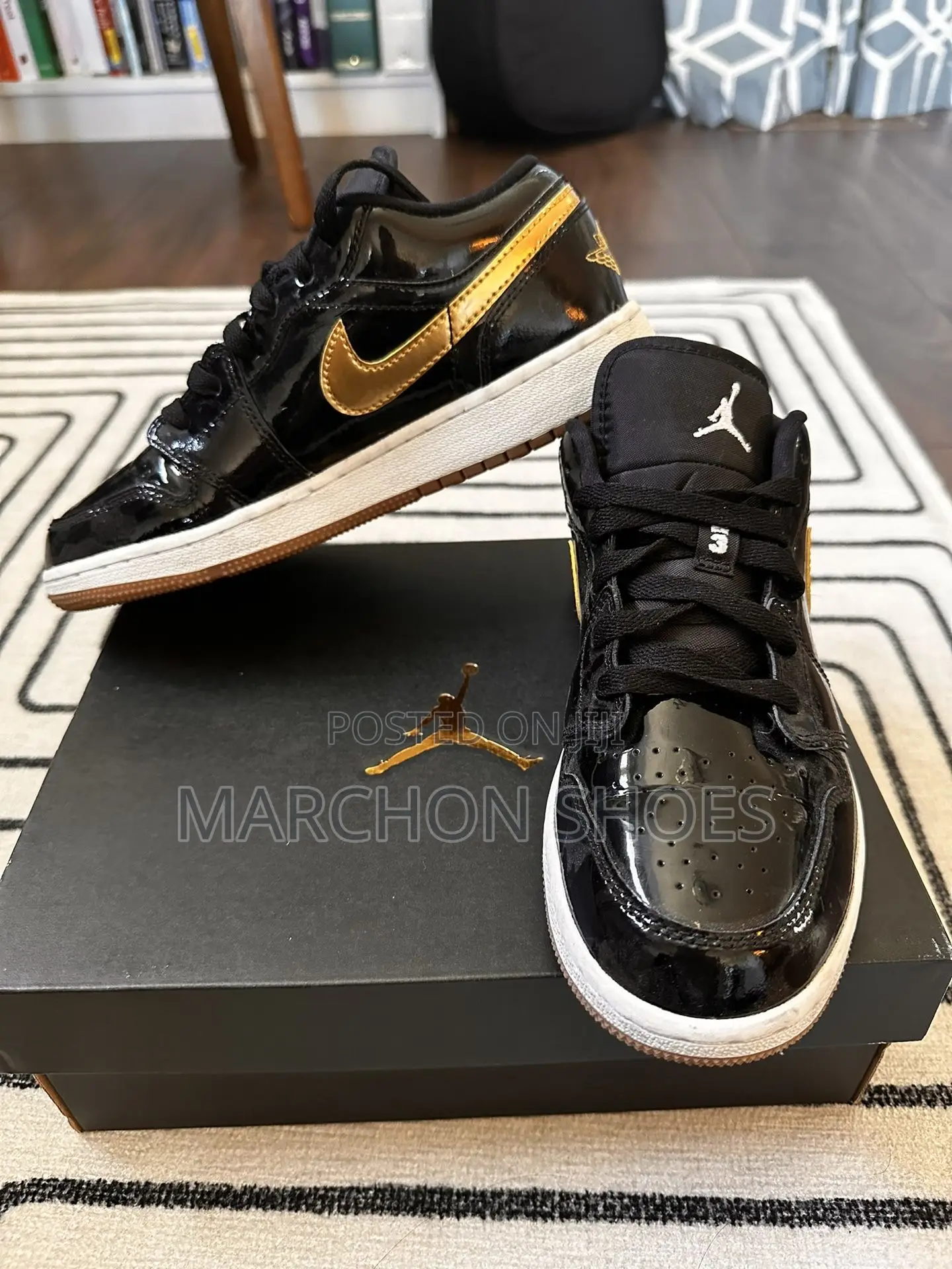 Air Jordan 1 Retro Low “Black Metallic Gold”