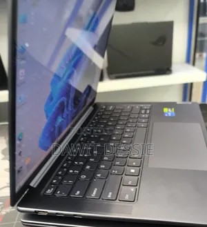 New Laptop Lenovo 32GB Intel Core I7 SSD 1T