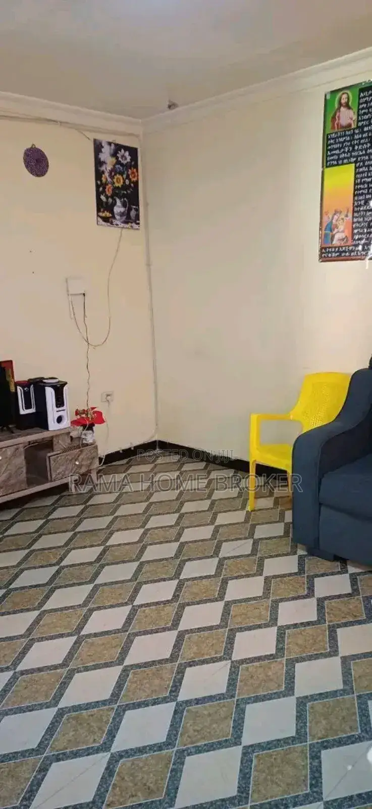 Furnished 2bdrm Condo in Yeka for sale