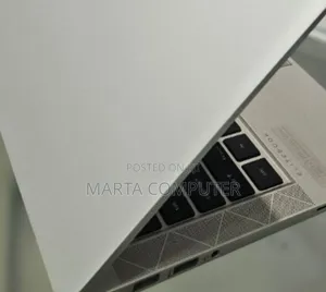New Laptop HP EliteBook 830 G8 16GB Intel Core I7 SSD 512GB