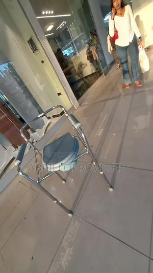 Photo - Walker口手walker卜手walker山手walker口手walker山手walker卜手walker田手walker卜手walker