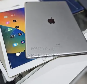 Photo - New Apple iPad (2025) 256 GB