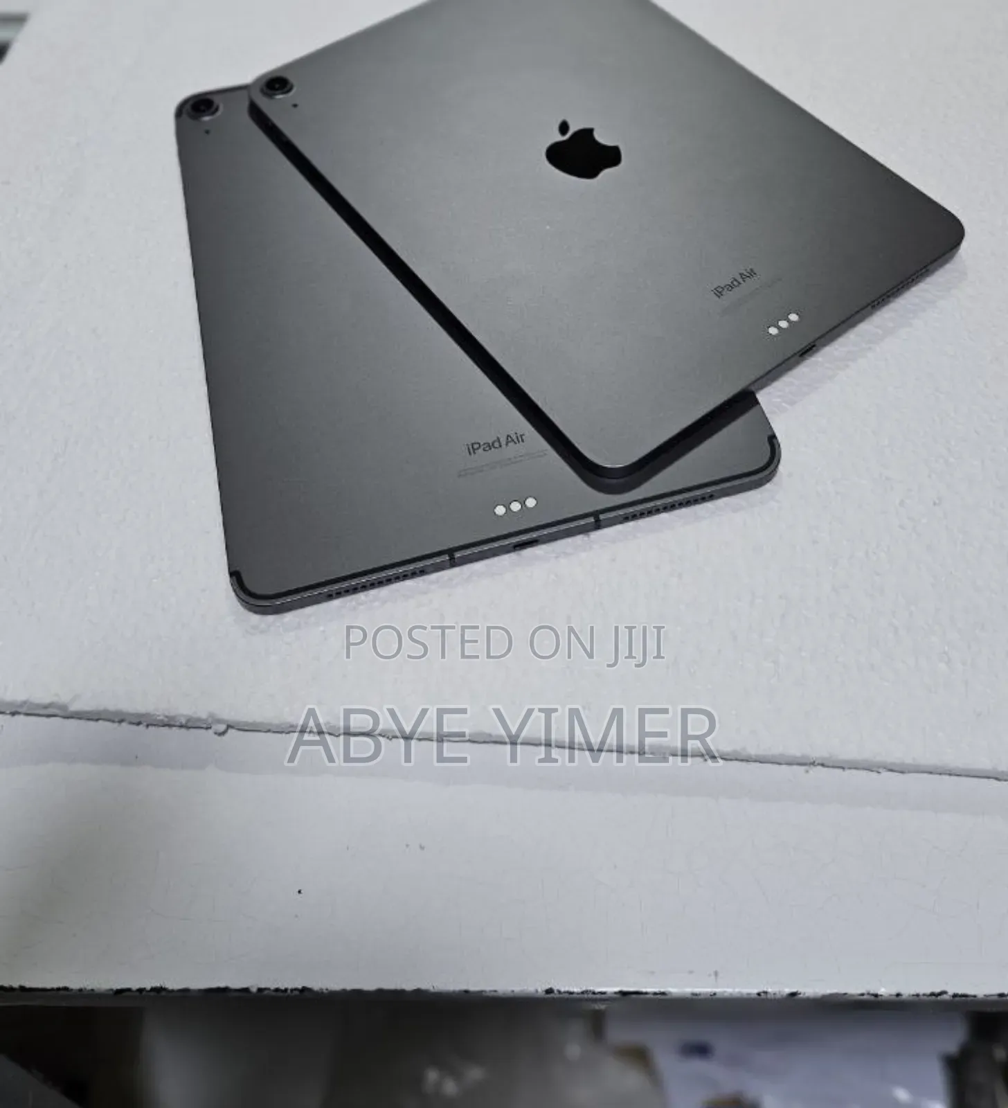 New Apple iPad (2025) 256 GB