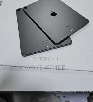 New Apple iPad (2025) 256 GB