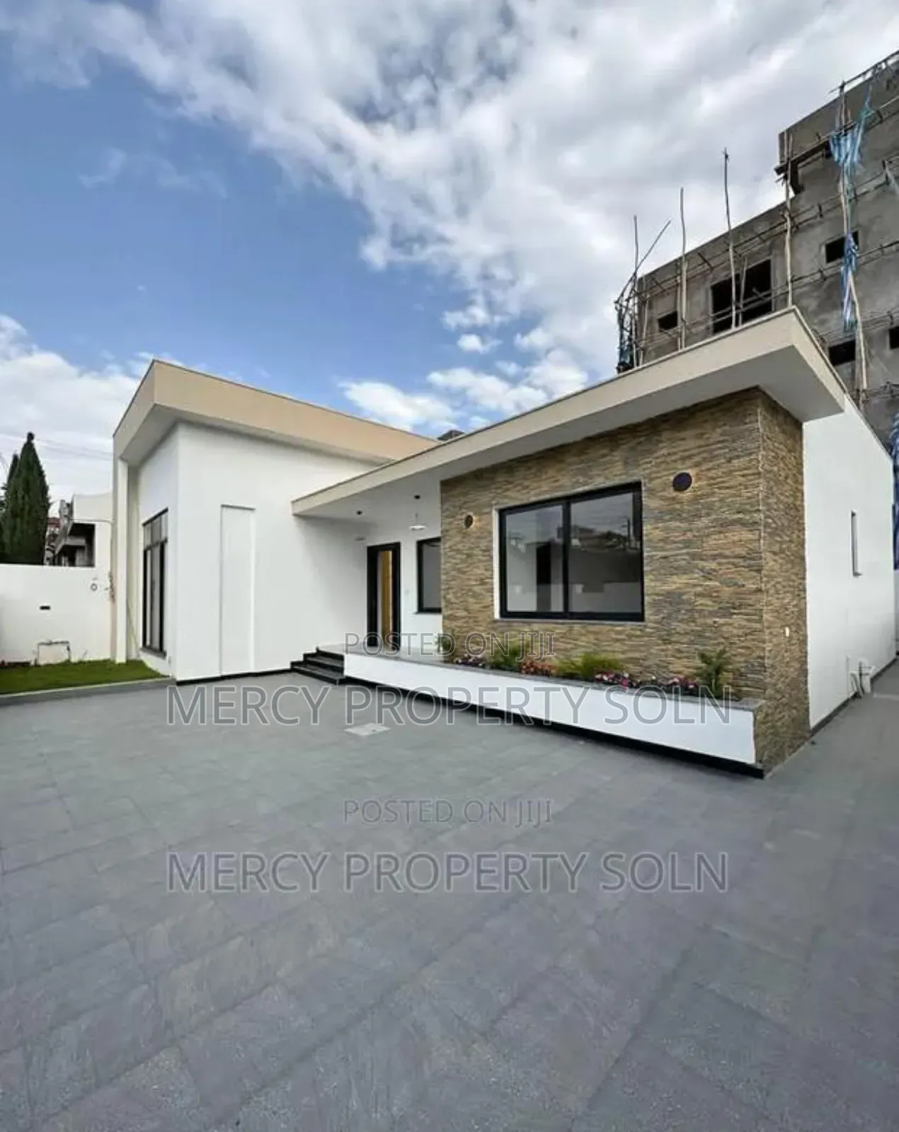 Furnished 5bdrm House in Bole for sale