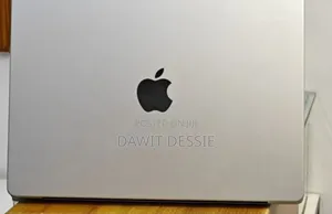 Photo - New Laptop Apple MacBook Pro M1 16GB Apple M1 SSD 512GB