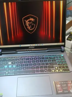 New Laptop MSI Vector 16 HX AI A2XWIG 16GB Intel Core Ultra 7 SSD 1T