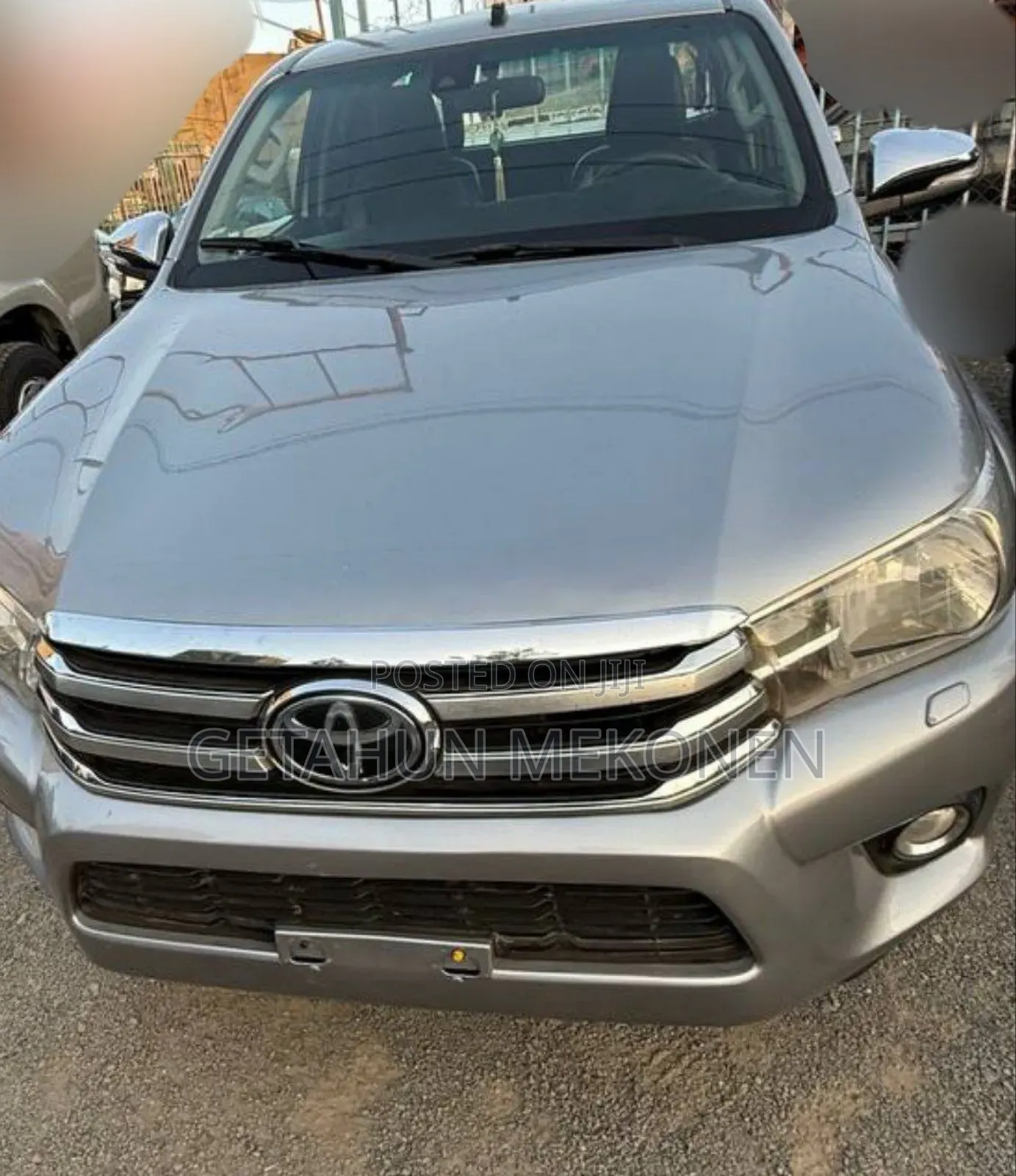 Toyota Hilux 2018 Silver