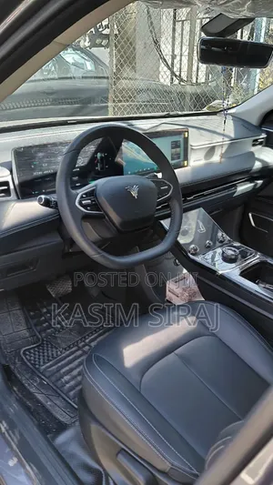 Hozon Neta U 2023 Gray