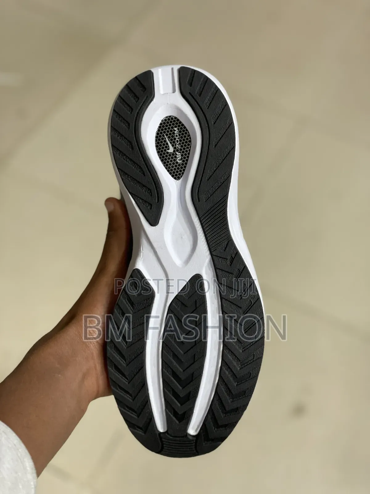 Nike Air Max Zoom Casual Shoes on Sale