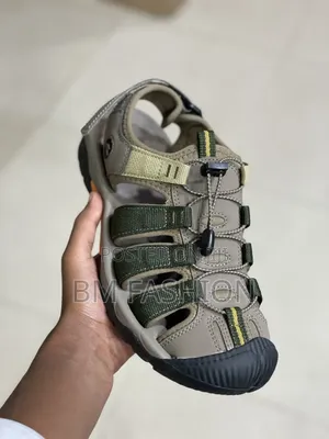 Photo - Golfo Men's/Women's Outdoor Hiking Sandals