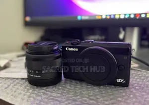 Canon M100