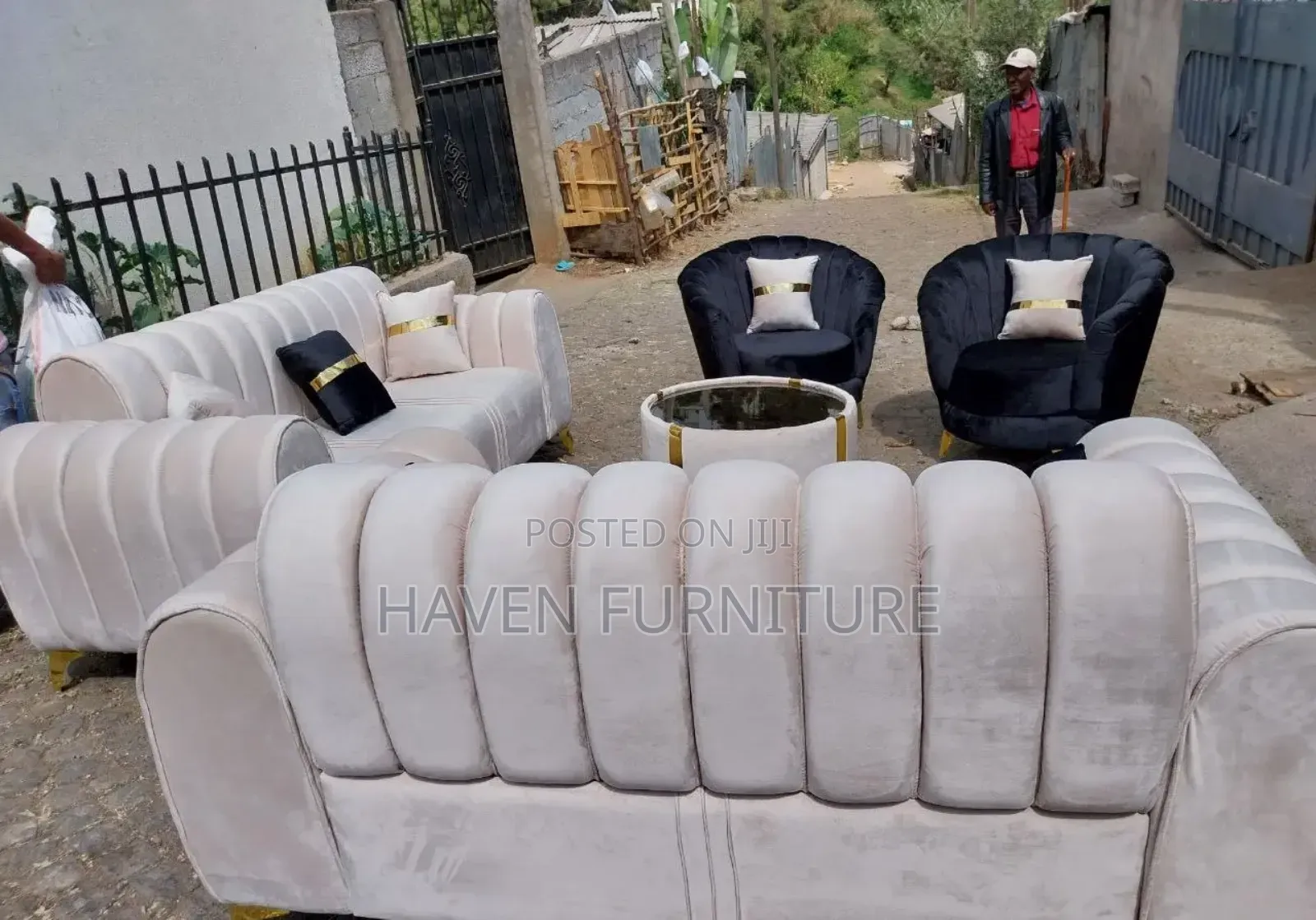 Haven Sofa for U