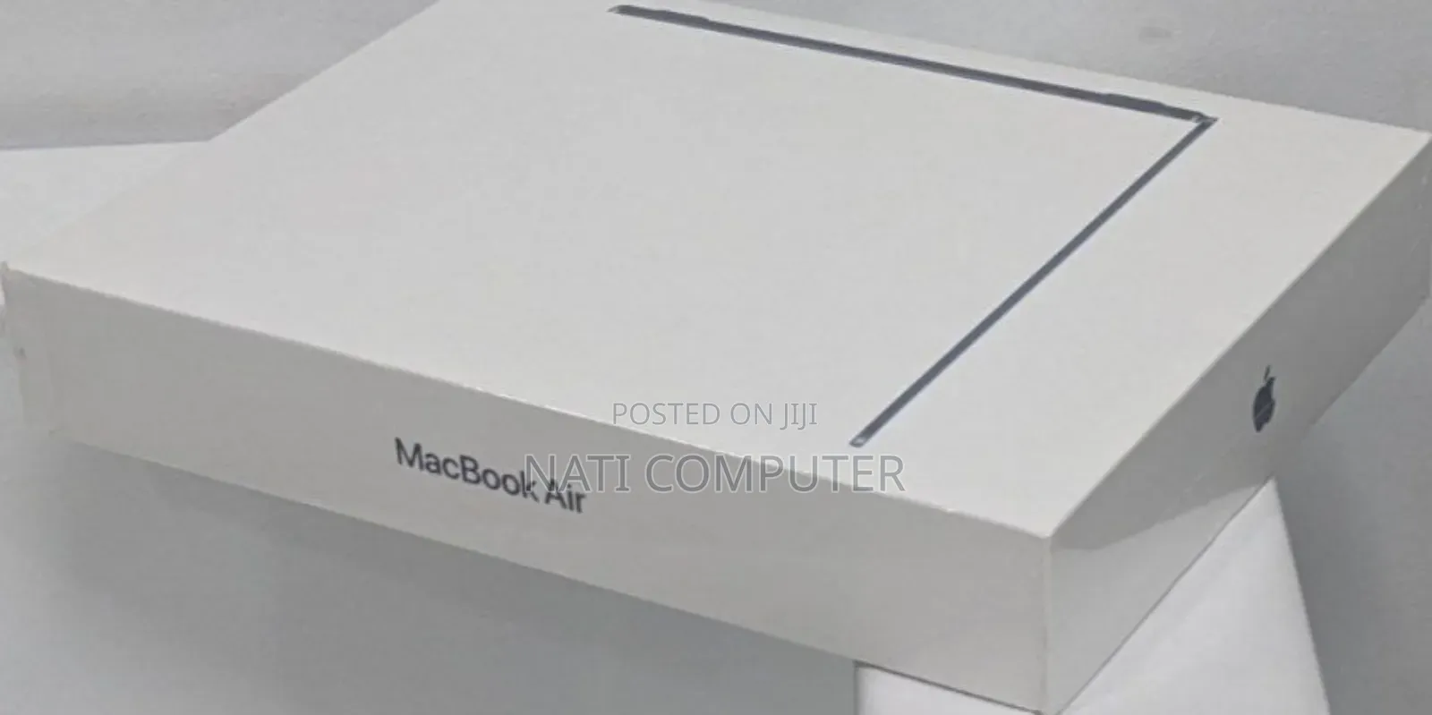 New Laptop Apple MacBook Air 2022 M2 8GB Intel Core M2 SSD 512GB