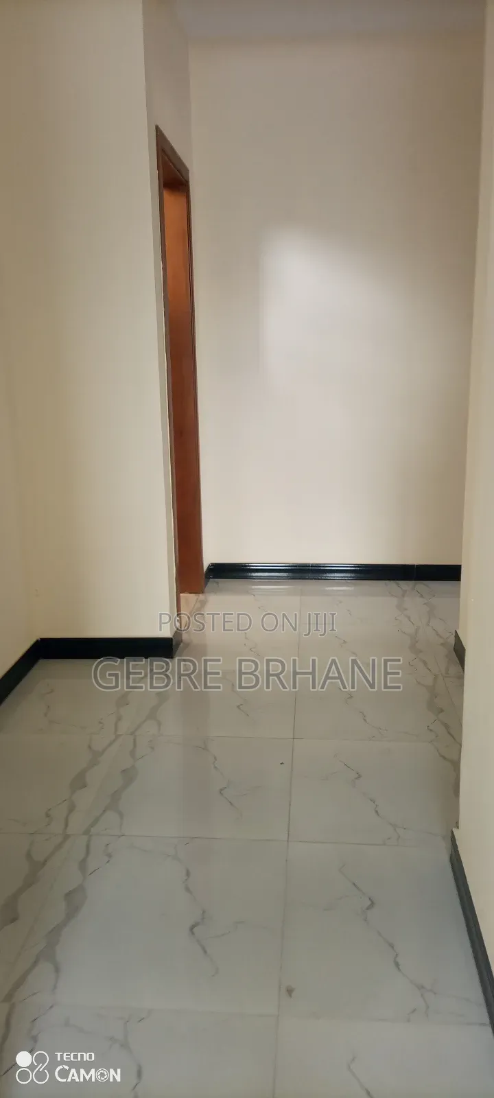 2bdrm Apartment in Apartment, Yeka for rent