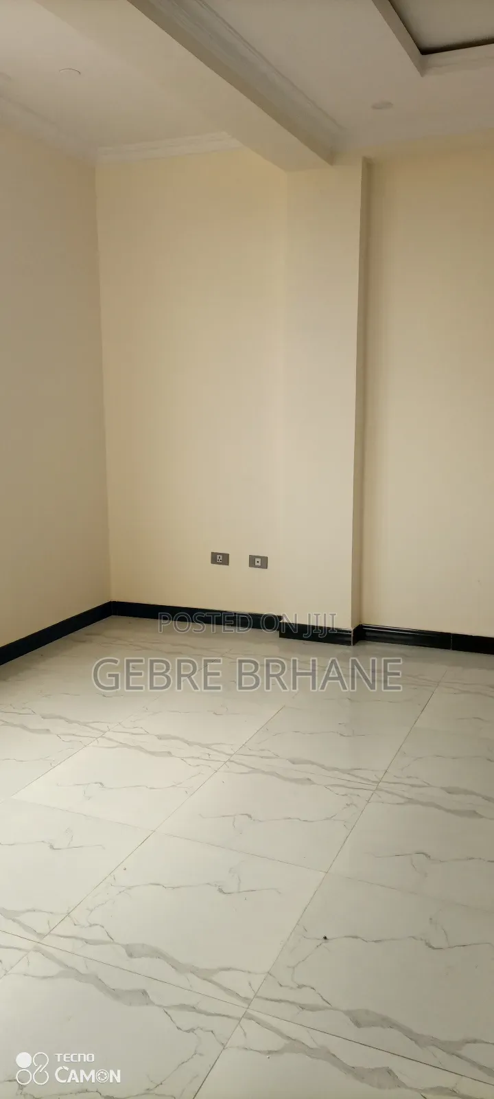 2bdrm Apartment in Apartment, Yeka for rent