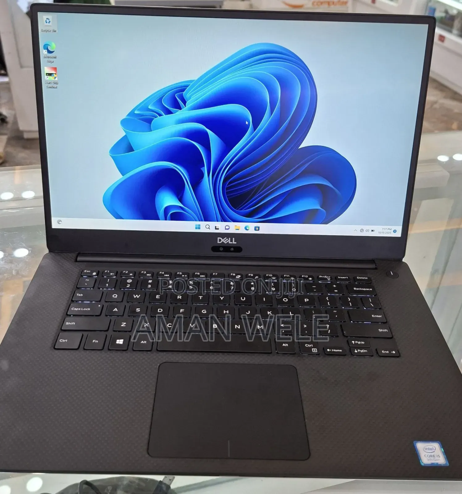 New Laptop Dell Precision 5540 16GB Intel Core I5 SSD 256GB