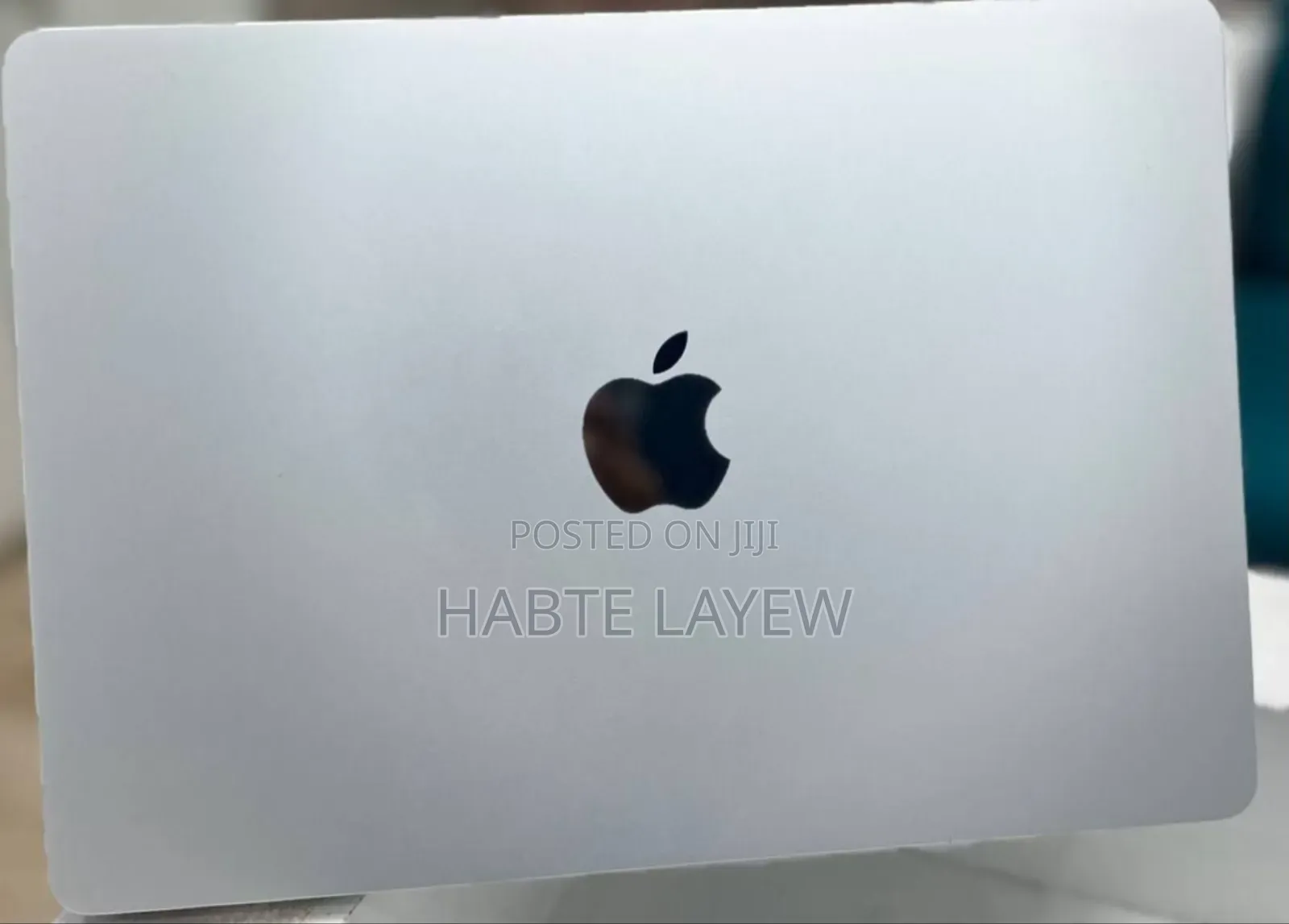 New Laptop Apple MacBook 8GB Apple M2 SSD 256GB