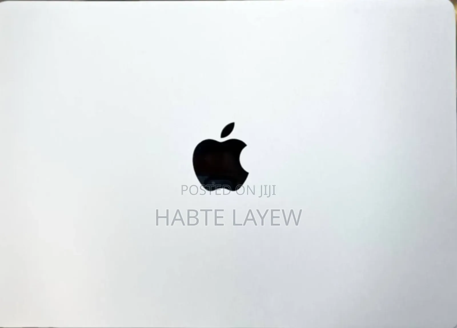 New Laptop Apple MacBook 8GB Apple M2 SSD 256GB