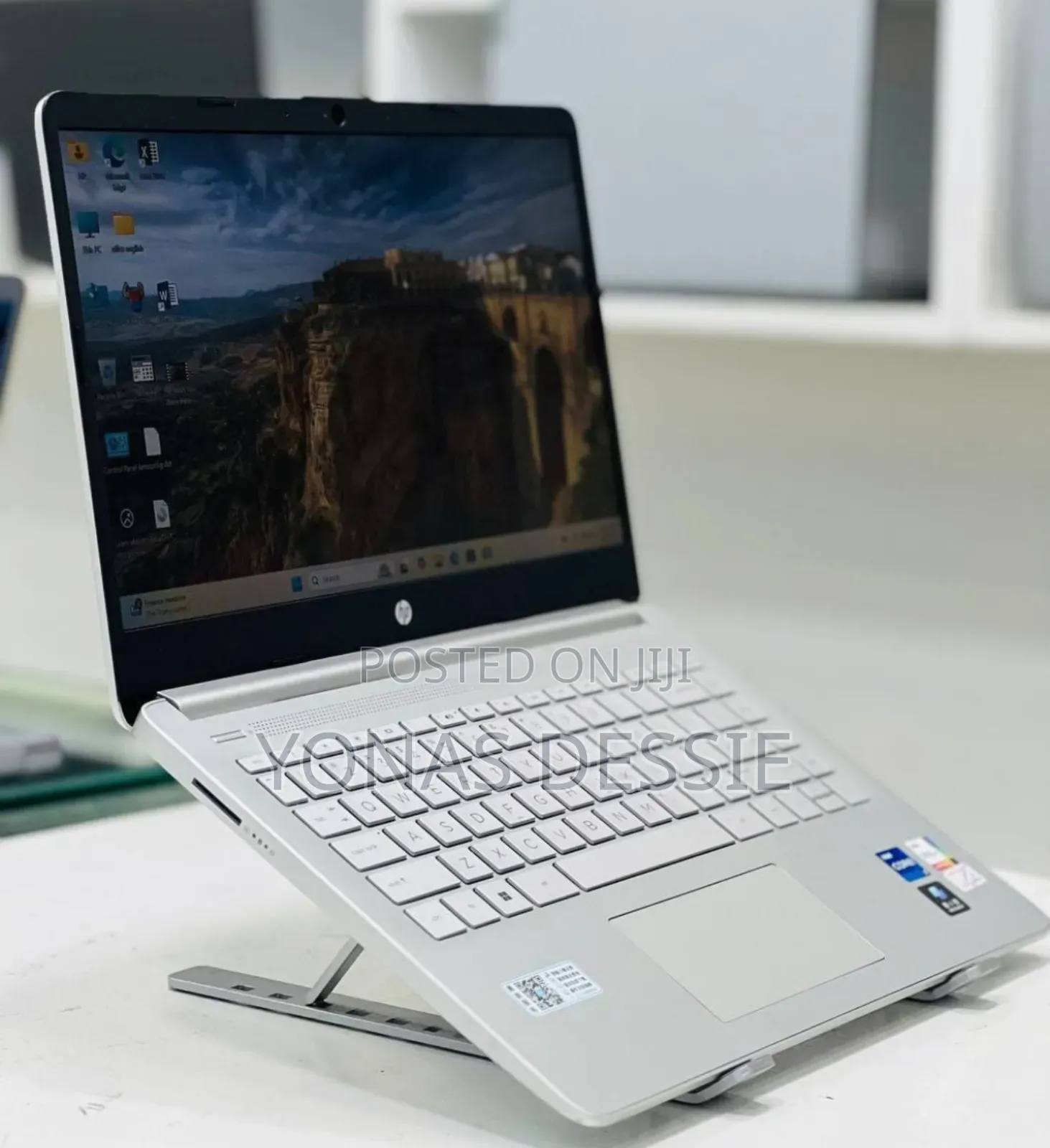 New Laptop HP Stream Notebook 16GB Intel Core I5 SSD 1T