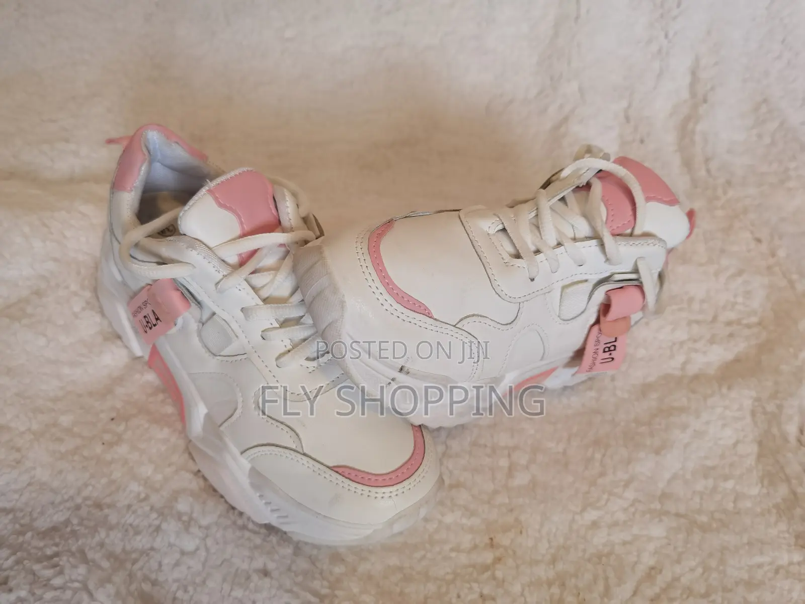 Women’S Fashion Sneakers -- የሴቶች ስኒከርስ