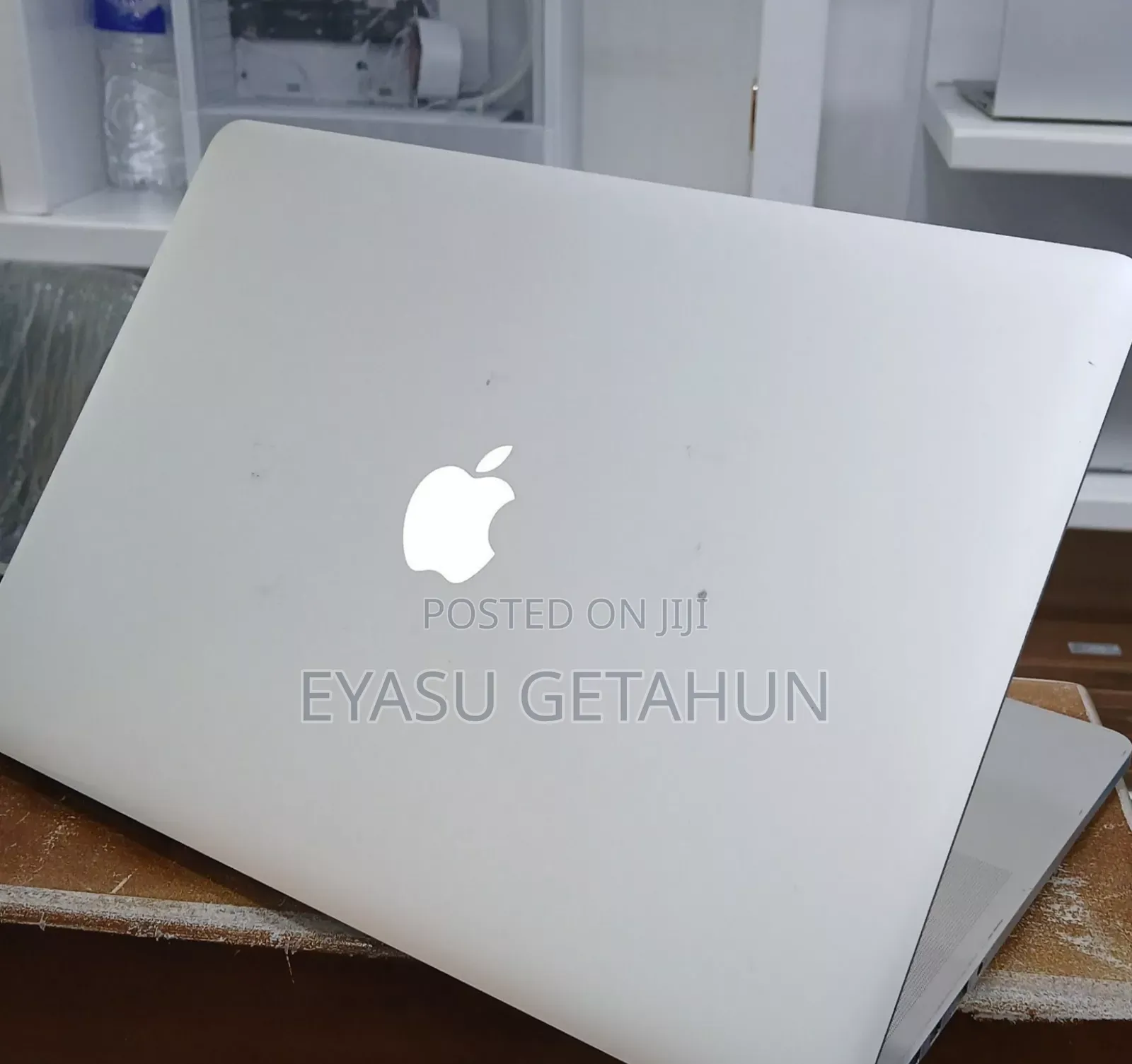 New Laptop Apple MacBook Pro 2015 16GB Intel Core I7 SSD 256GB