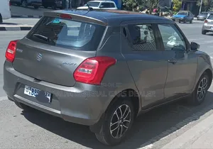 Suzuki Swift 2021 Brown