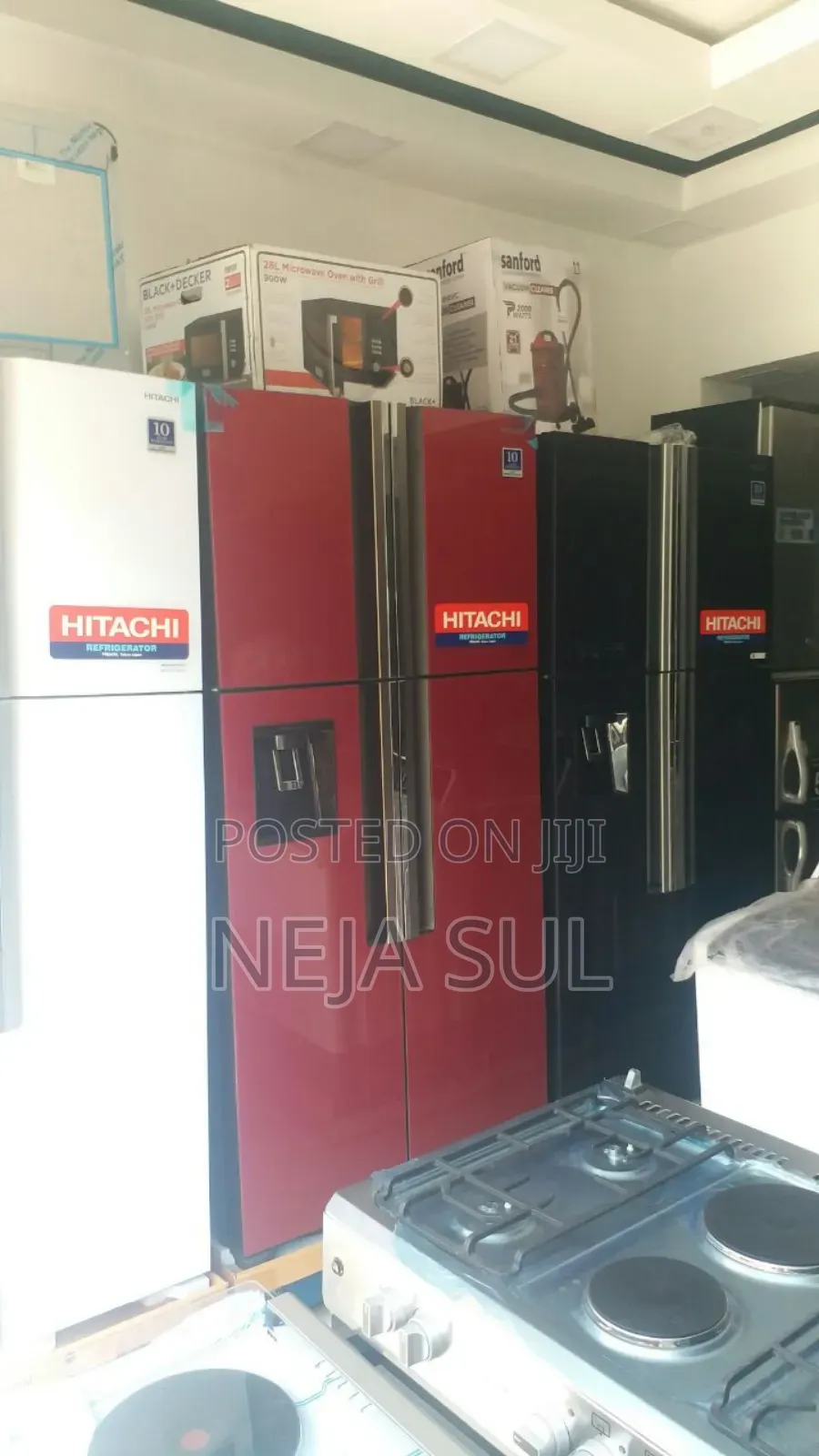 Hitachi Refrigerator 550-Litters Side by Side 4-Doors Delivery