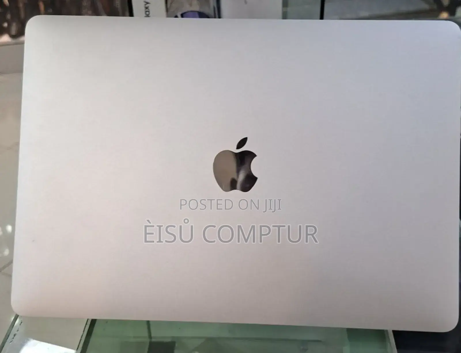 New Laptop Apple MacBook Air 2022 M2 8GB Apple M2 SSD 512GB