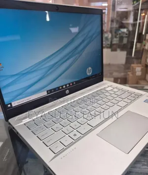 New Laptop HP Pavilion 14 8GB Intel Core i5 SSD 512GB