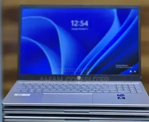 New Laptop HP Stream Notebook 16GB Intel Core I7 SSD 512GB