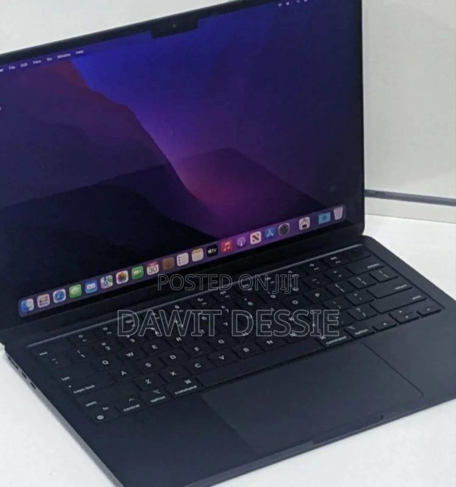 New Laptop Apple MacBook Air 2022 M2 8GB Apple M2 SSD 512GB