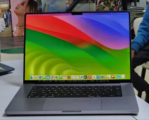 Photo - New Laptop Apple MacBook Pro M1 32GB Apple M1 Pro SSD 512GB