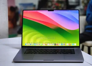 New Laptop Apple MacBook Pro M1 32GB Apple M1 Pro SSD 512GB