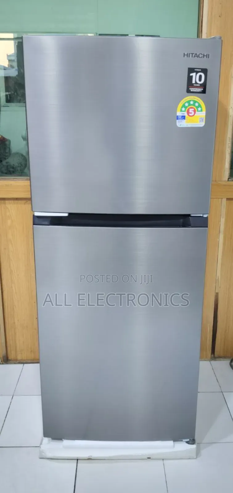 Hitachi 360,Litre Fridge