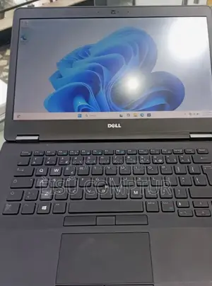 New Laptop Dell Latitude 5310 8GB Intel Core I5 SSD 256GB