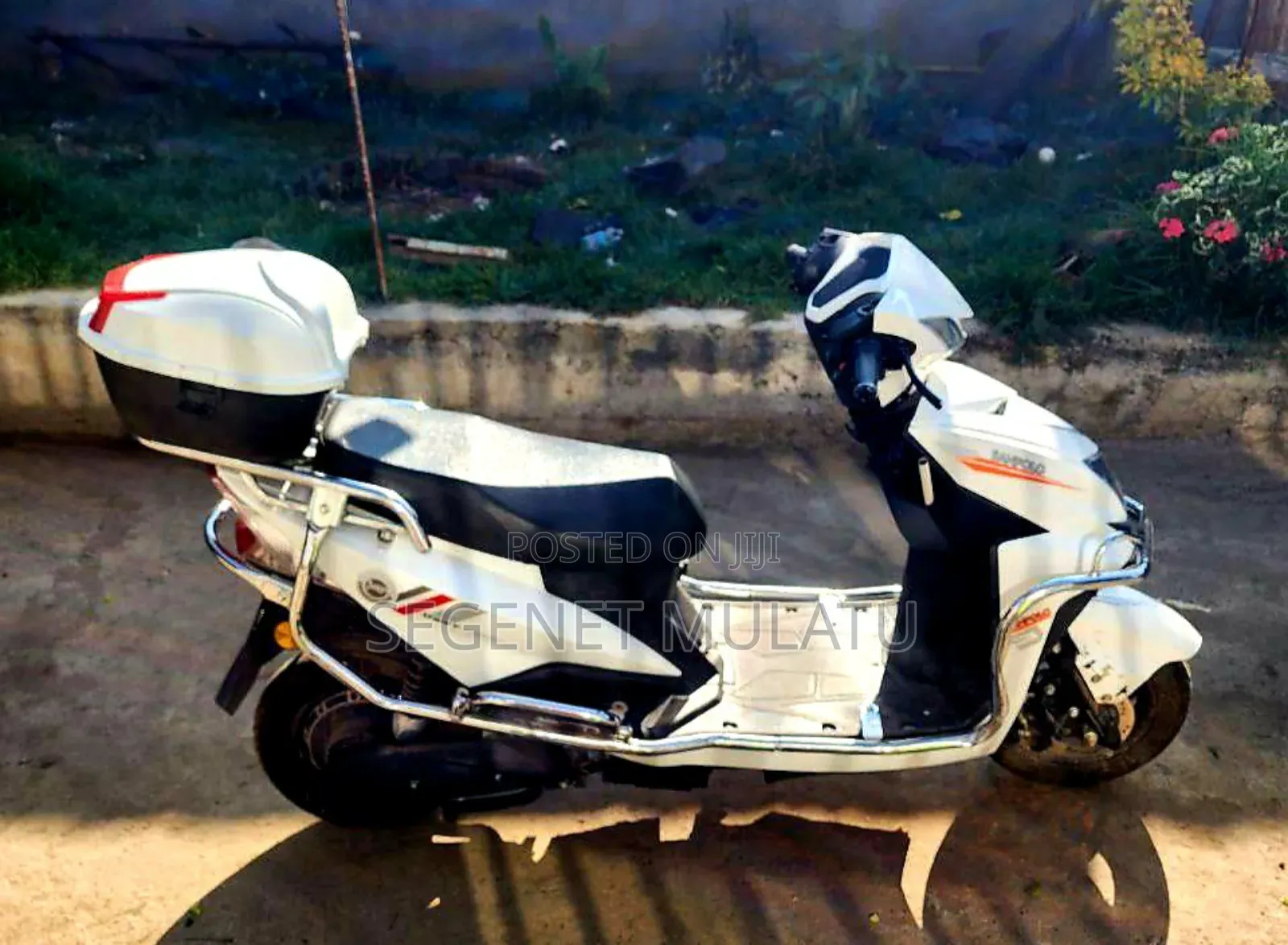Motorcycle 2020 White