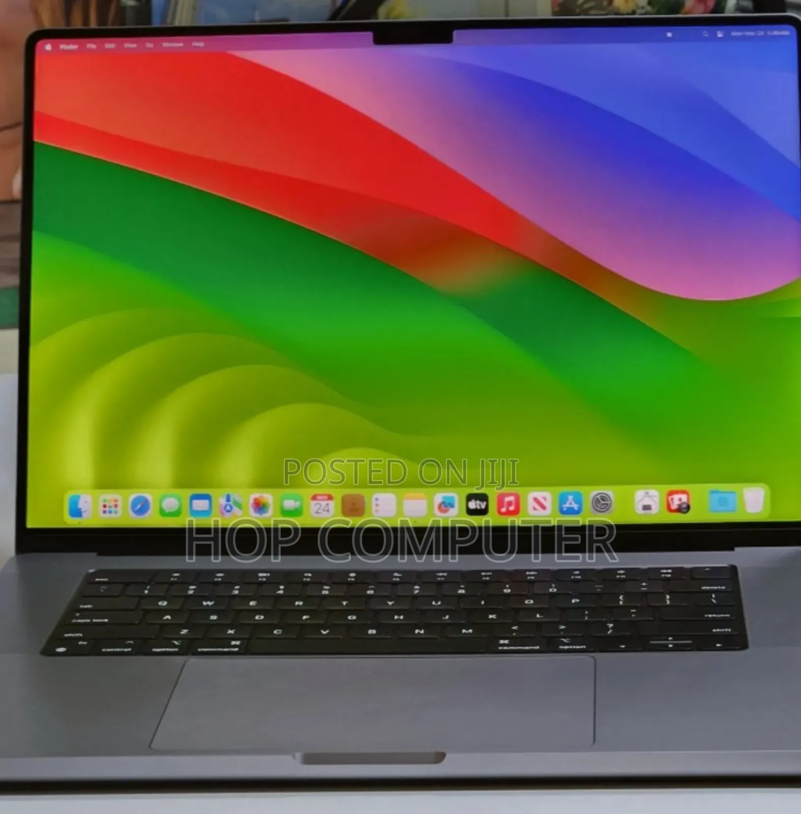 New Laptop Apple MacBook Pro M1 32GB Apple M1 Pro SSD 512GB