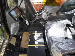 Excavator Develon Dx 360lca