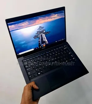 New Laptop Dell Latitude 5310 8GB Intel Core I5 SSD 128GB