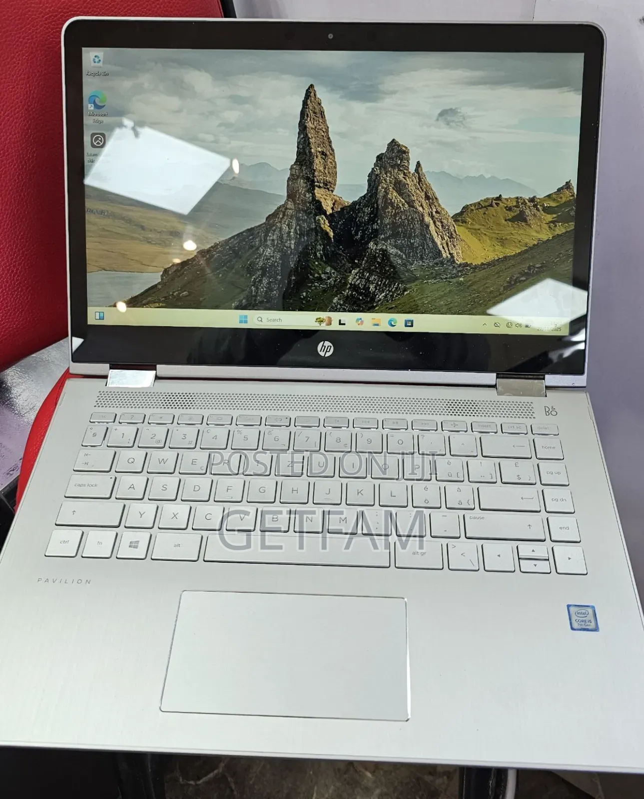 New Laptop HP EliteBook X360 1040 G5 8GB Intel Core I5 SSD 256GB