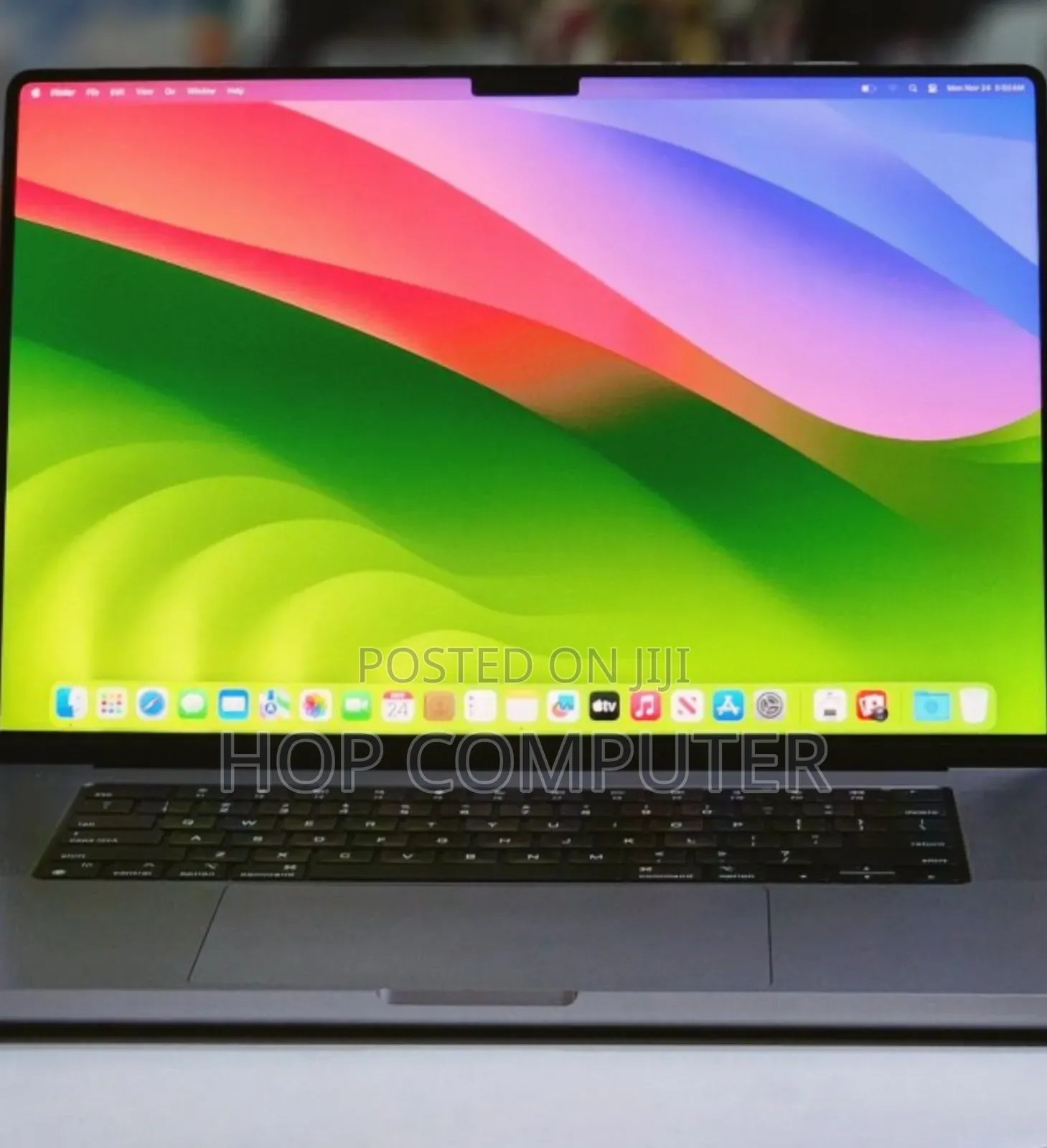 New Apple MacBook Pro 2023 M2 Max 14-Inch 32GB Apple M1 Max SSD 512GB