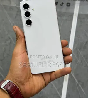 New Samsung Galaxy S24 FE 256 GB