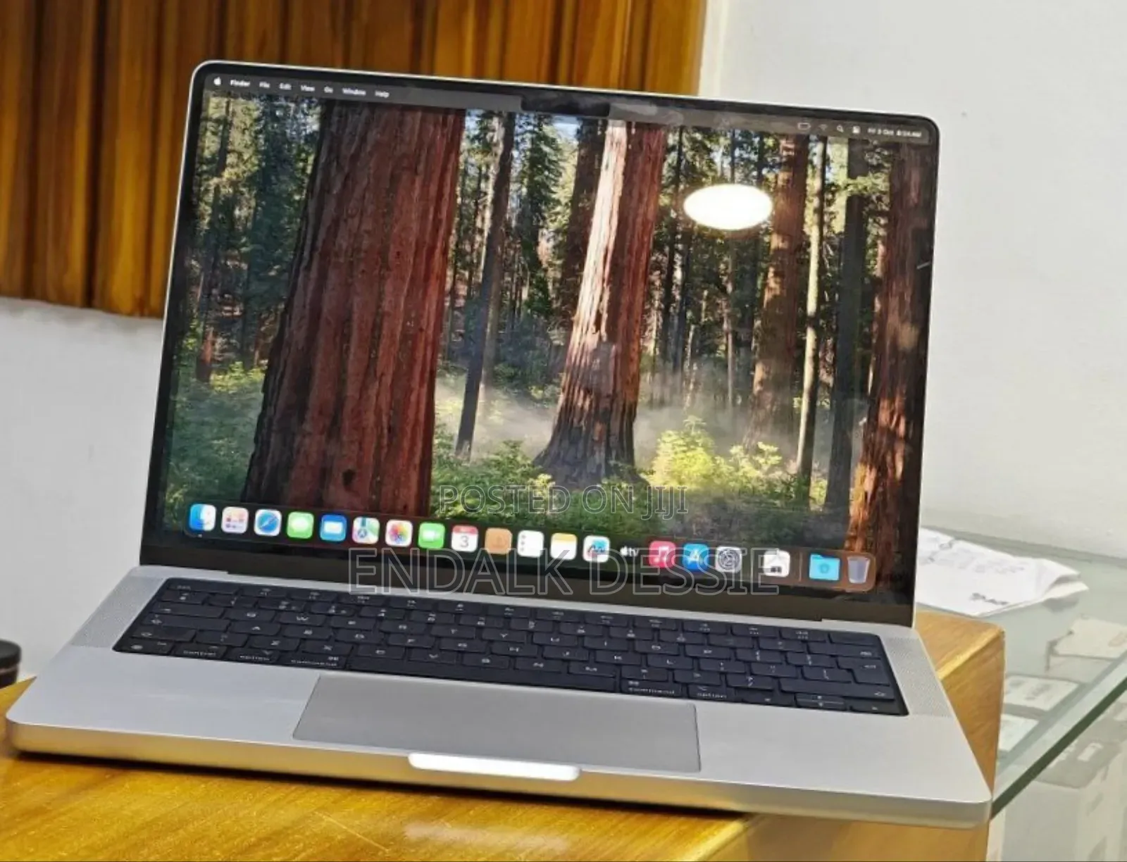 New Laptop Apple MacBook Pro M1 16GB SSD 512GB