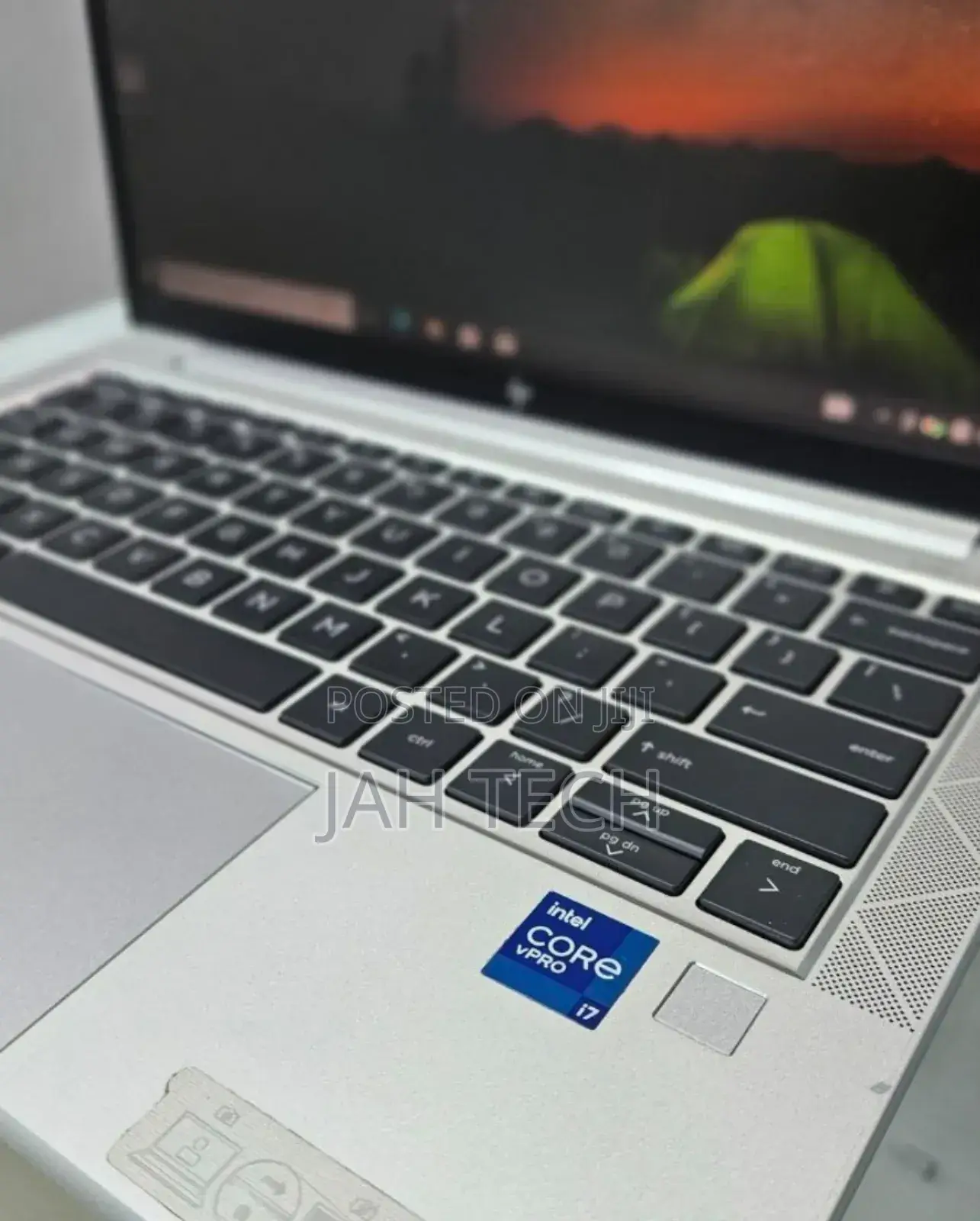 New Laptop HP EliteBook 830 G8 16GB Intel Core I7 SSD 512GB