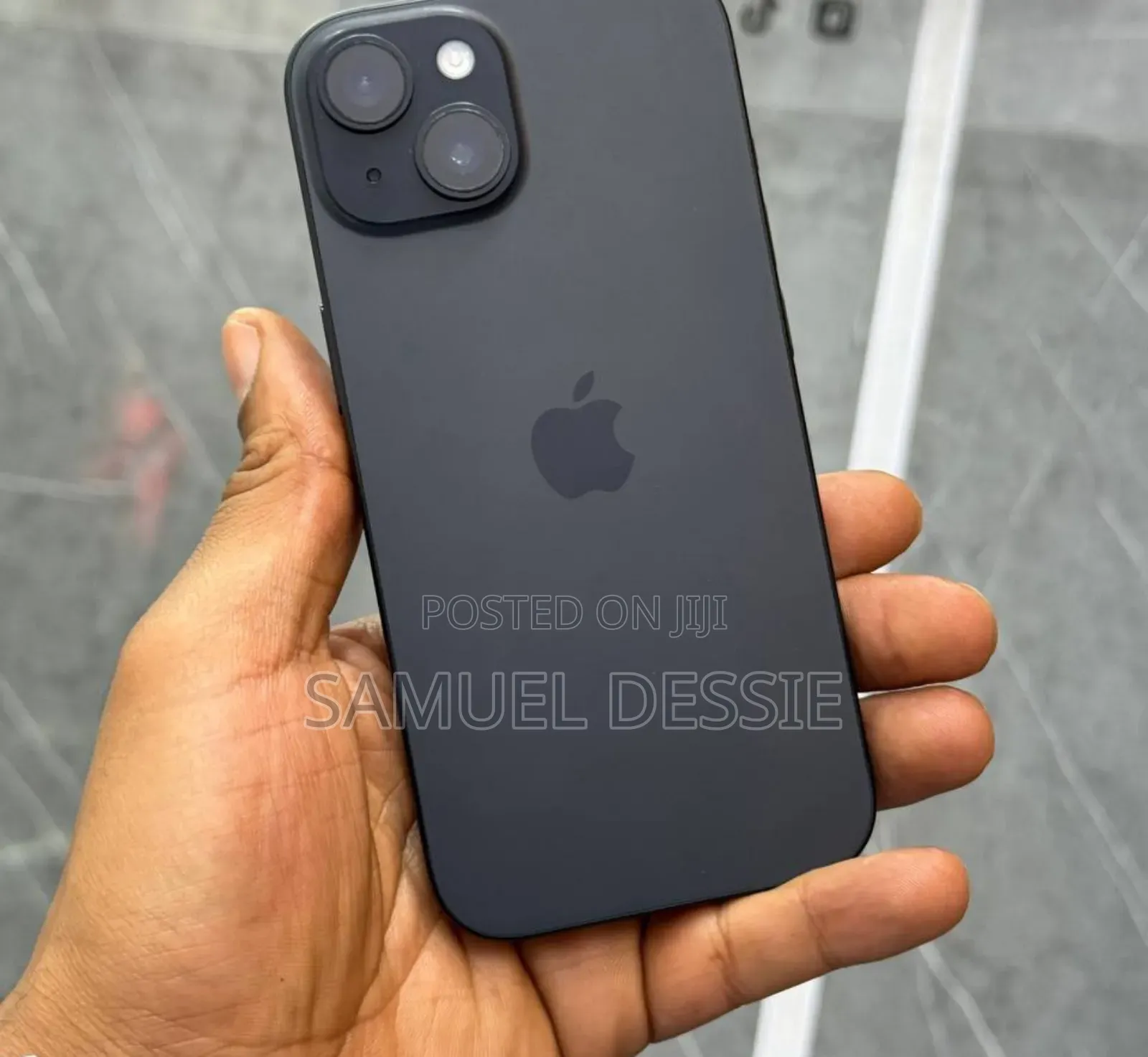 New Apple iPhone 15 256 GB