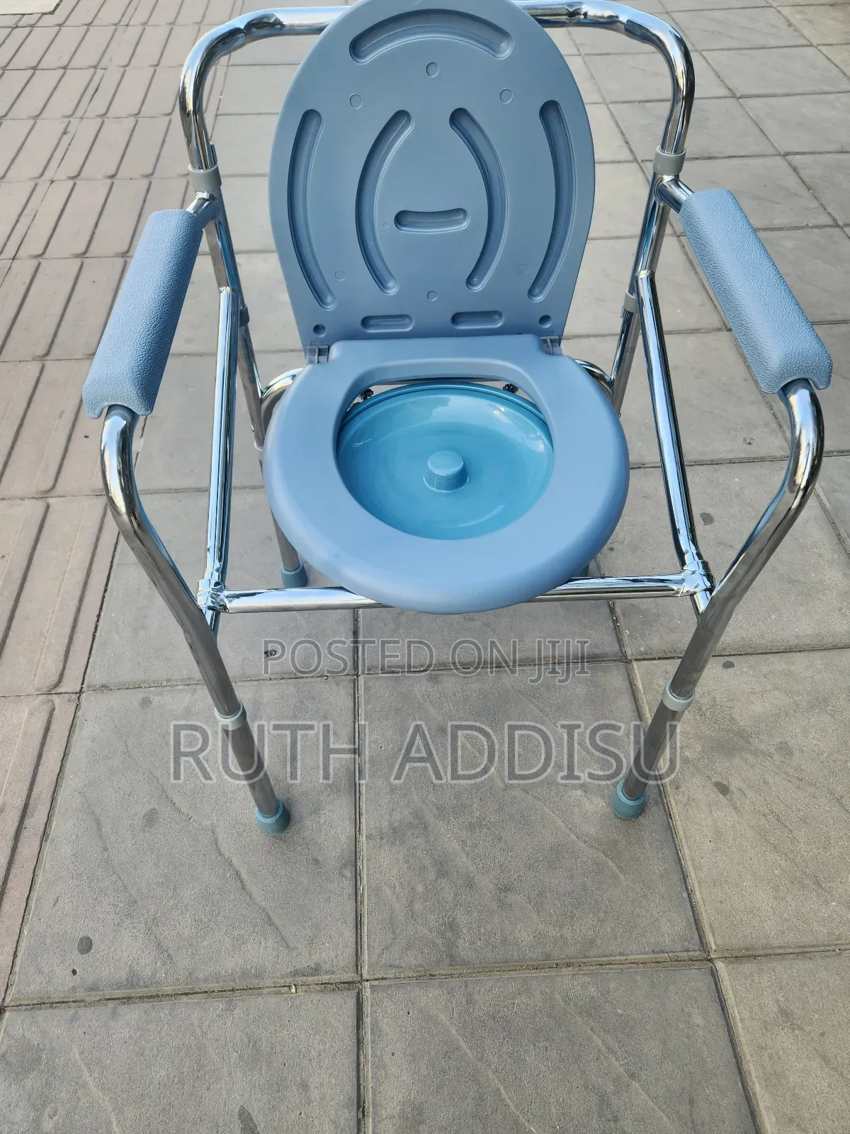 Commode Chair鳵你toilet Chair輕巧commode Chair翗去toilet Chair鳵了commode Chai