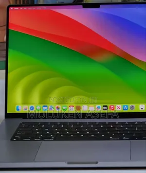 New Laptop Apple MacBook Pro M1 32GB Apple M1 Pro SSD 512GB