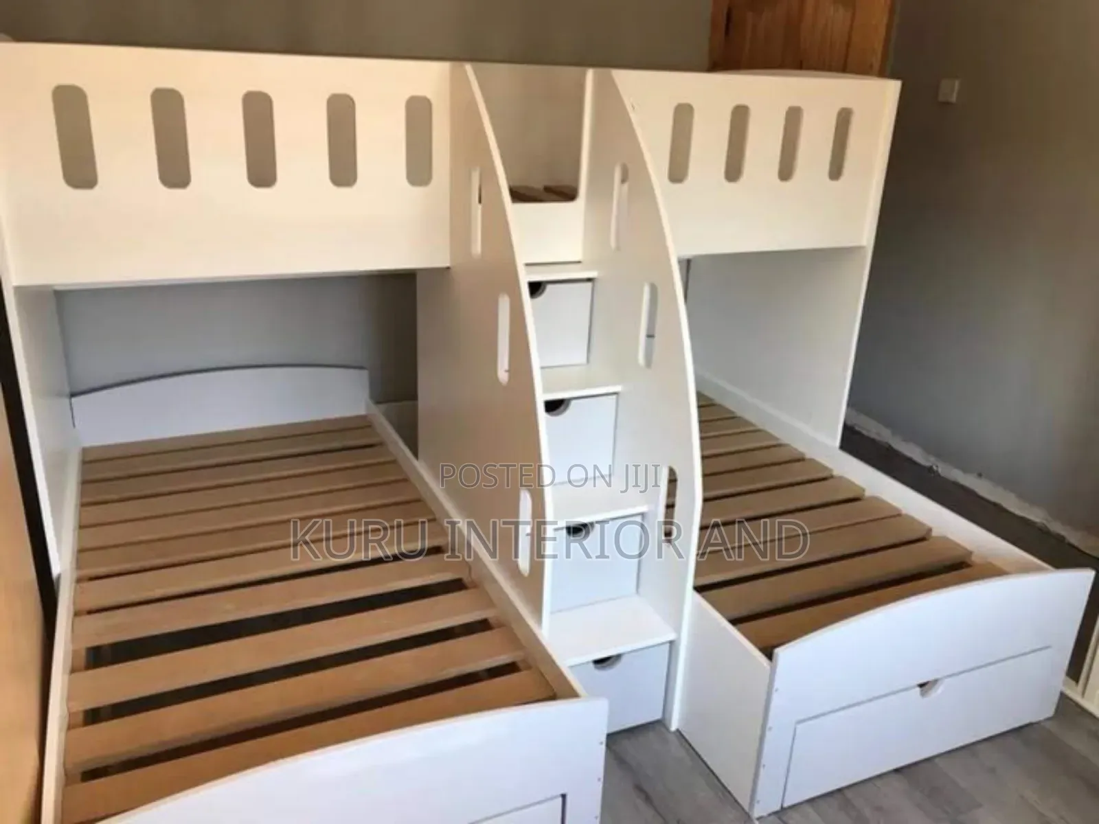 Bunk Beds ( ተደራራቢ አልጋ ) ባለ 3